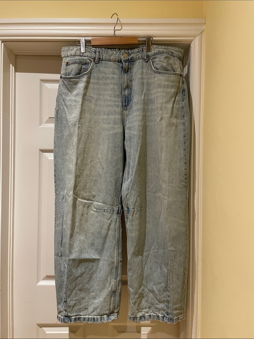Zara Light Wash Barrel Leg Jeans Baggy Jeans Y2K 14